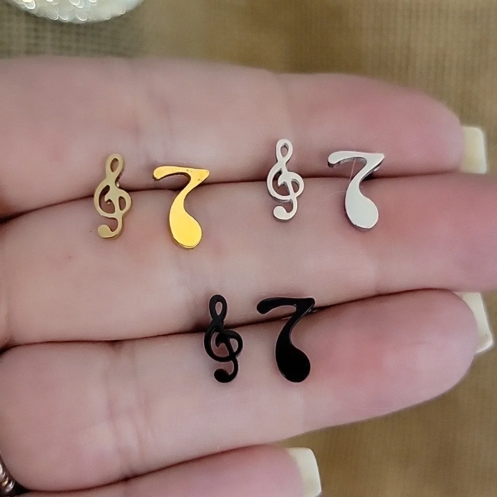 MUSICAL NOTE STUD EARRINGS